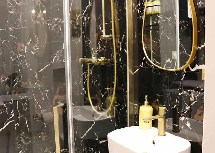 Szczesliwa 13 Апартаменти Люблін